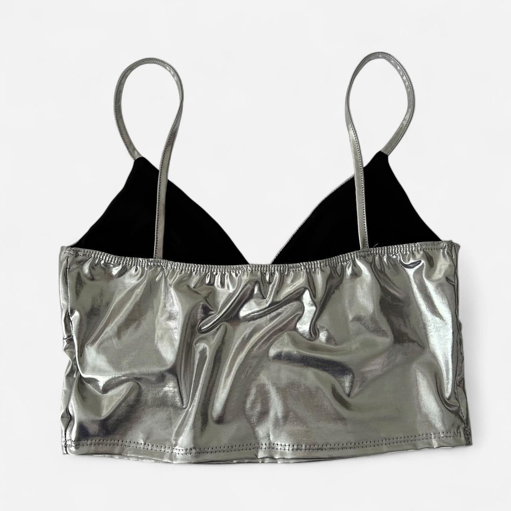 Gaze DTLA | Metallic Silver Camisole Crop Top | NWT | Size: Medium - Picture 3 of 6